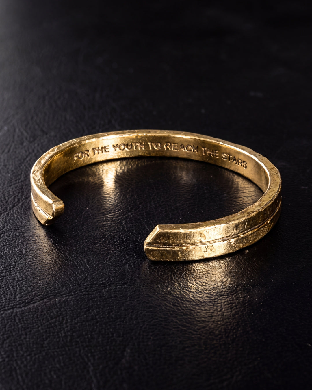 STAR BANGLE
