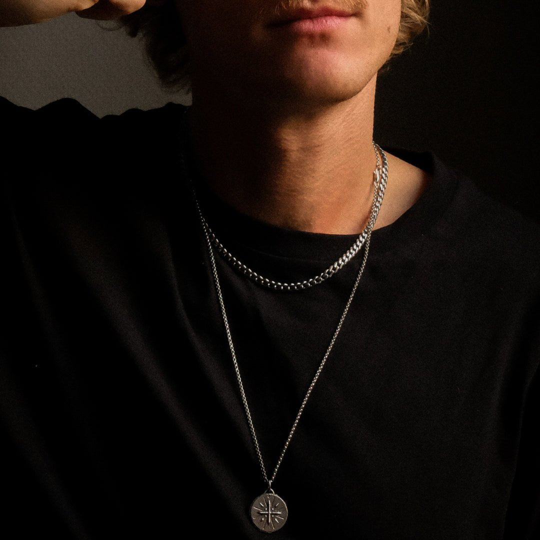 Bravery 925 sterling silver necklace lifestyle - bold jewellery Portugal | Wild Youth