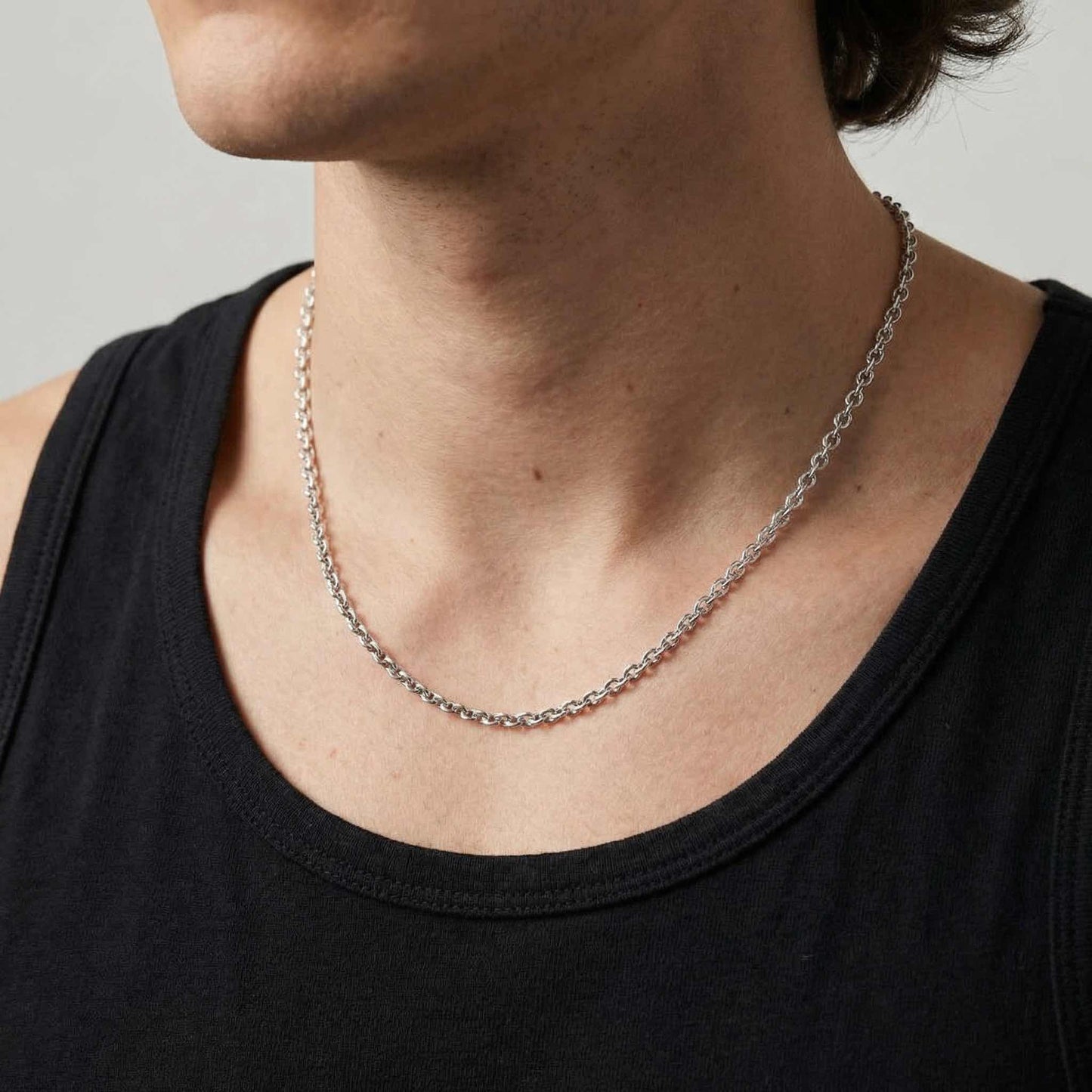 Flash silver necklace worn close-up - 925 sterling silver chain necklace men women | Wild Youth