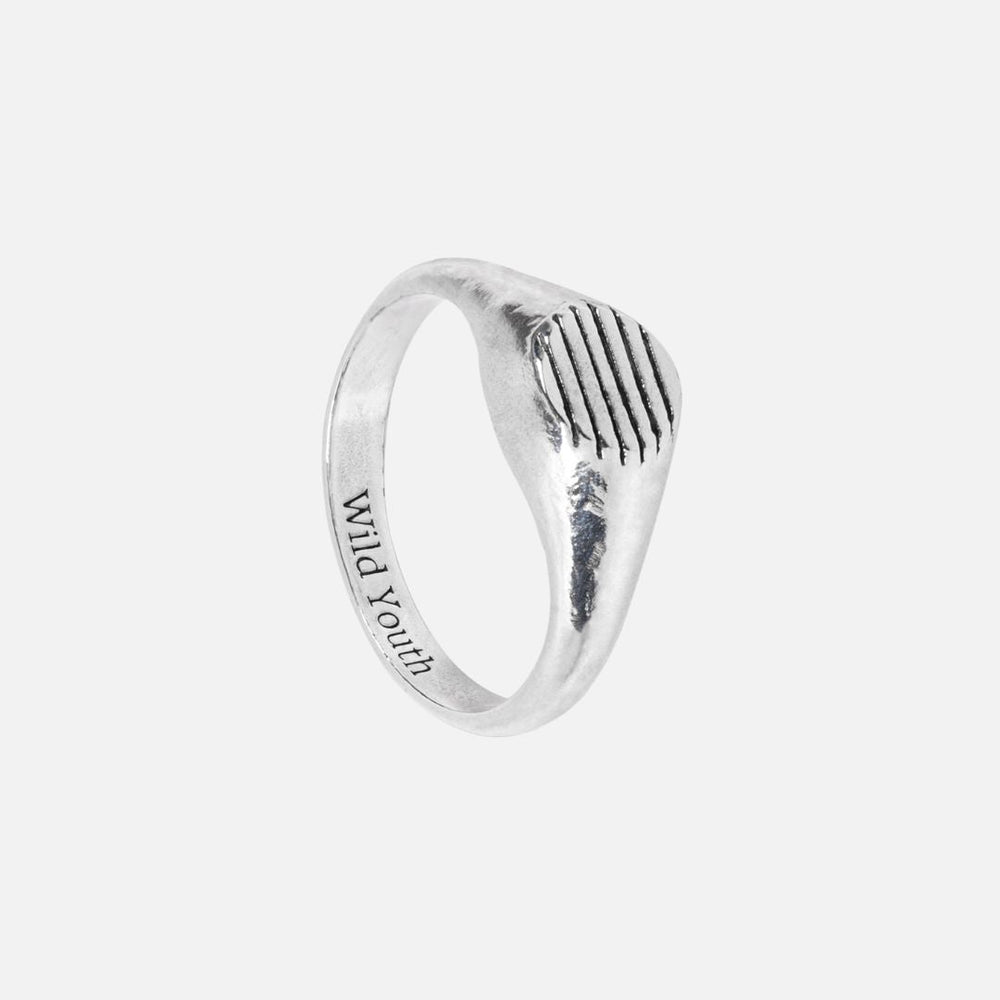 Simplicity silver ring - 925 sterling silver minimalist signet ring Portugal | Wild Youth